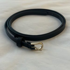 Aritzia Wilfred leather belt